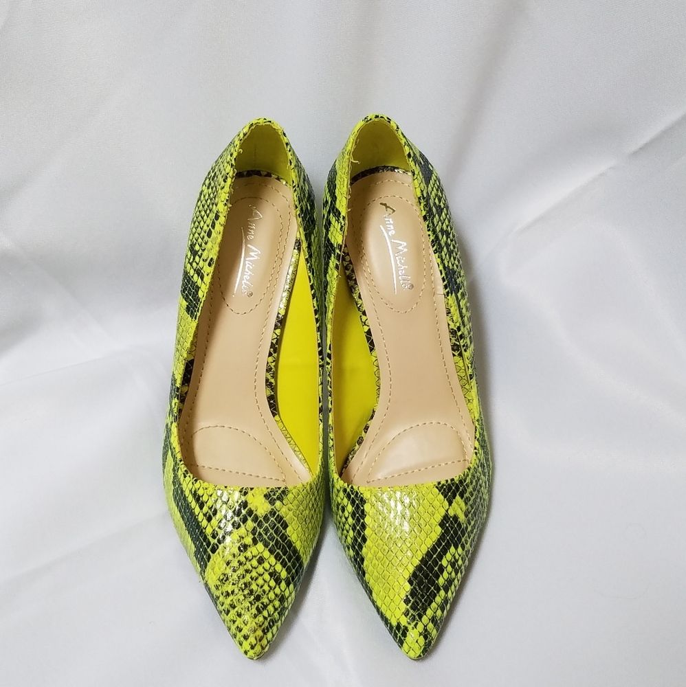 Anne Michelle Green Python Pump Nwob - image 3